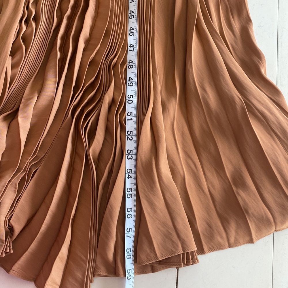 A.L.C Arianna Cutout Pleated Maxi Dress - Picture 13 of 16